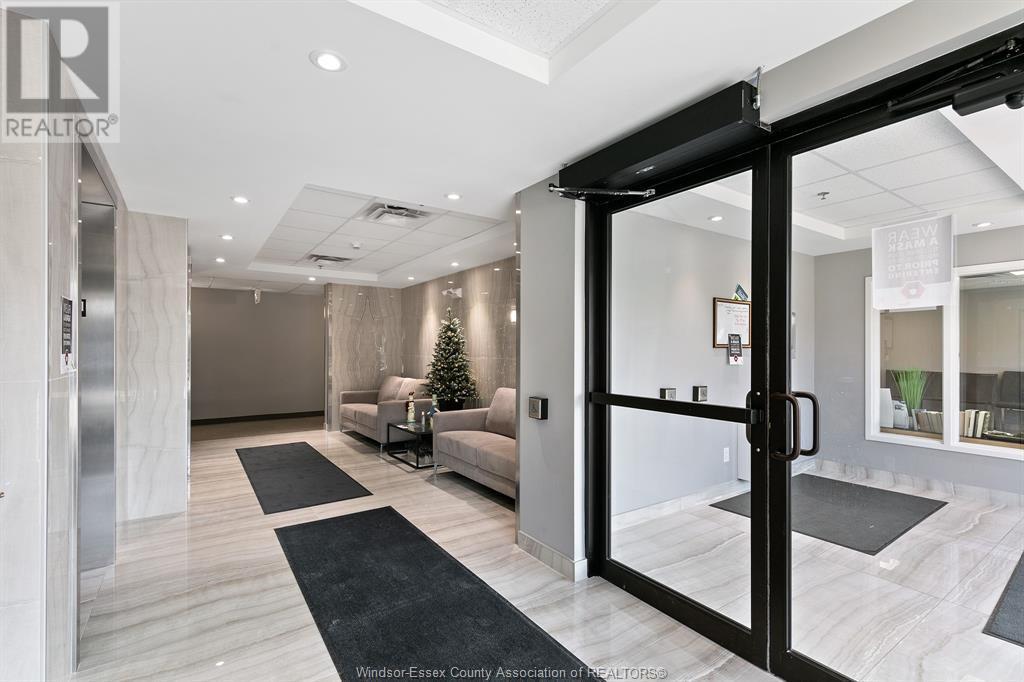 716 Brownstone Unit# 202, Tecumseh, ON - Indoor Photo Showing Other Room