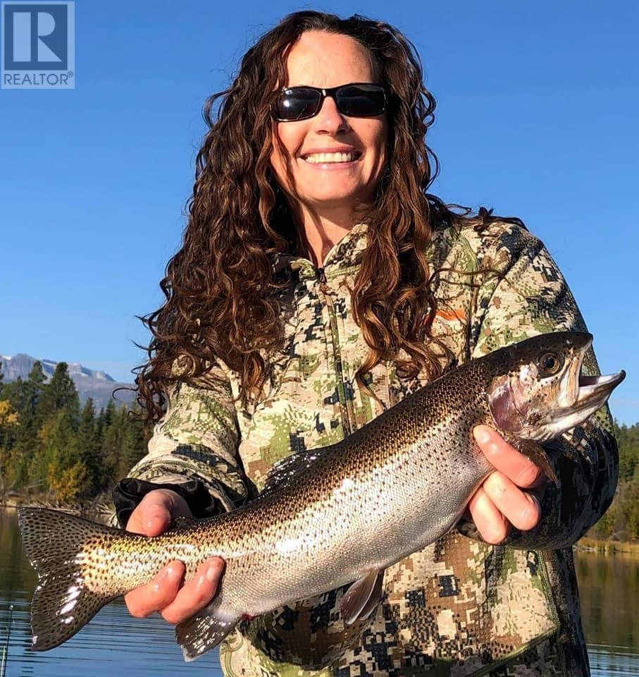 6775 Tatlayoko Road, Williams Lake, BC