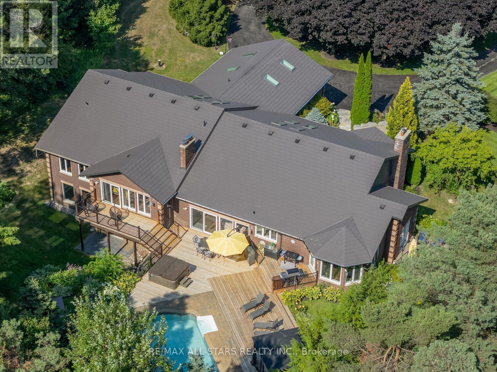 64 Woodbridge Circle, Scugog, ON - Outdoor