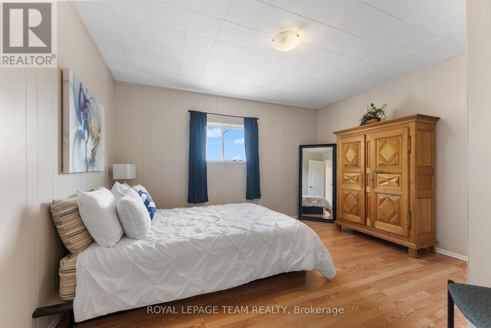 636 Mill Street, Greater Madawaska, ON