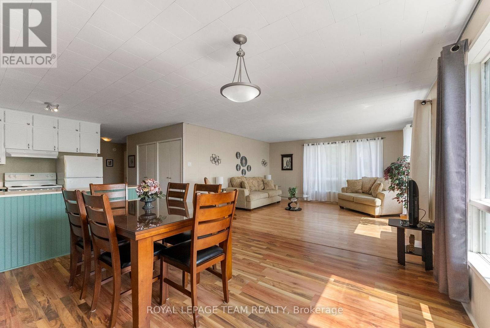 636 Mill Street, Greater Madawaska, ON