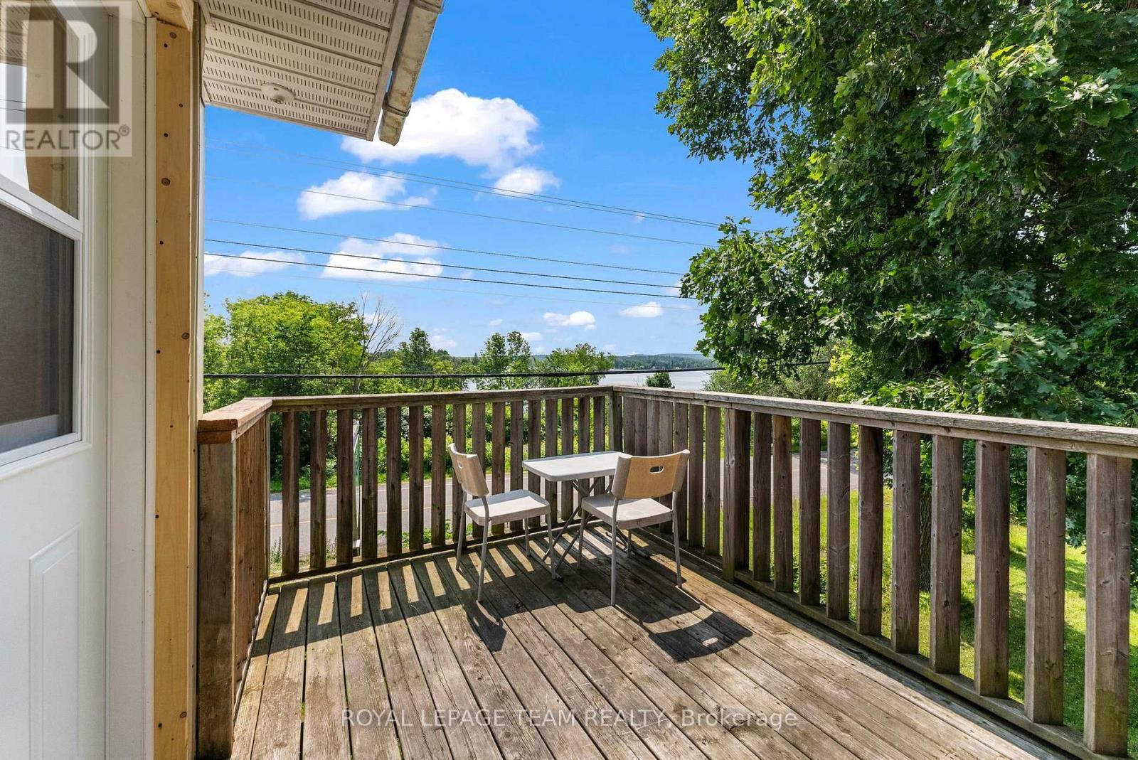 636 Mill Street, Greater Madawaska, ON