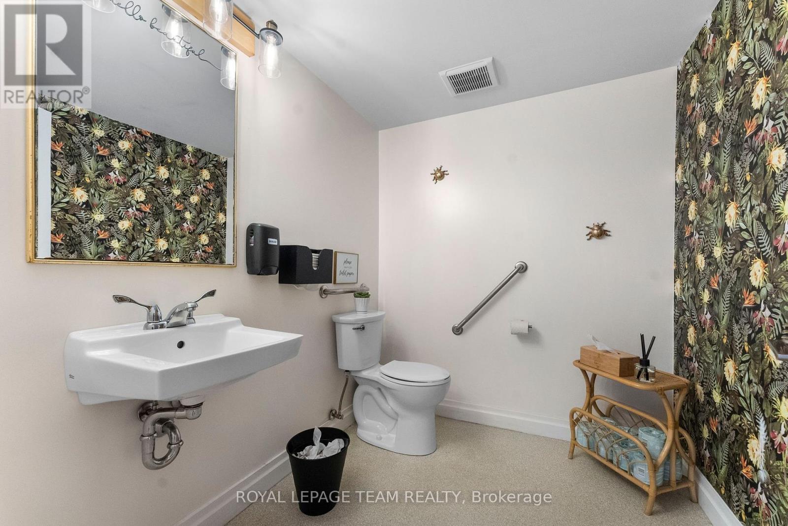 636 Mill Street, Greater Madawaska, ON