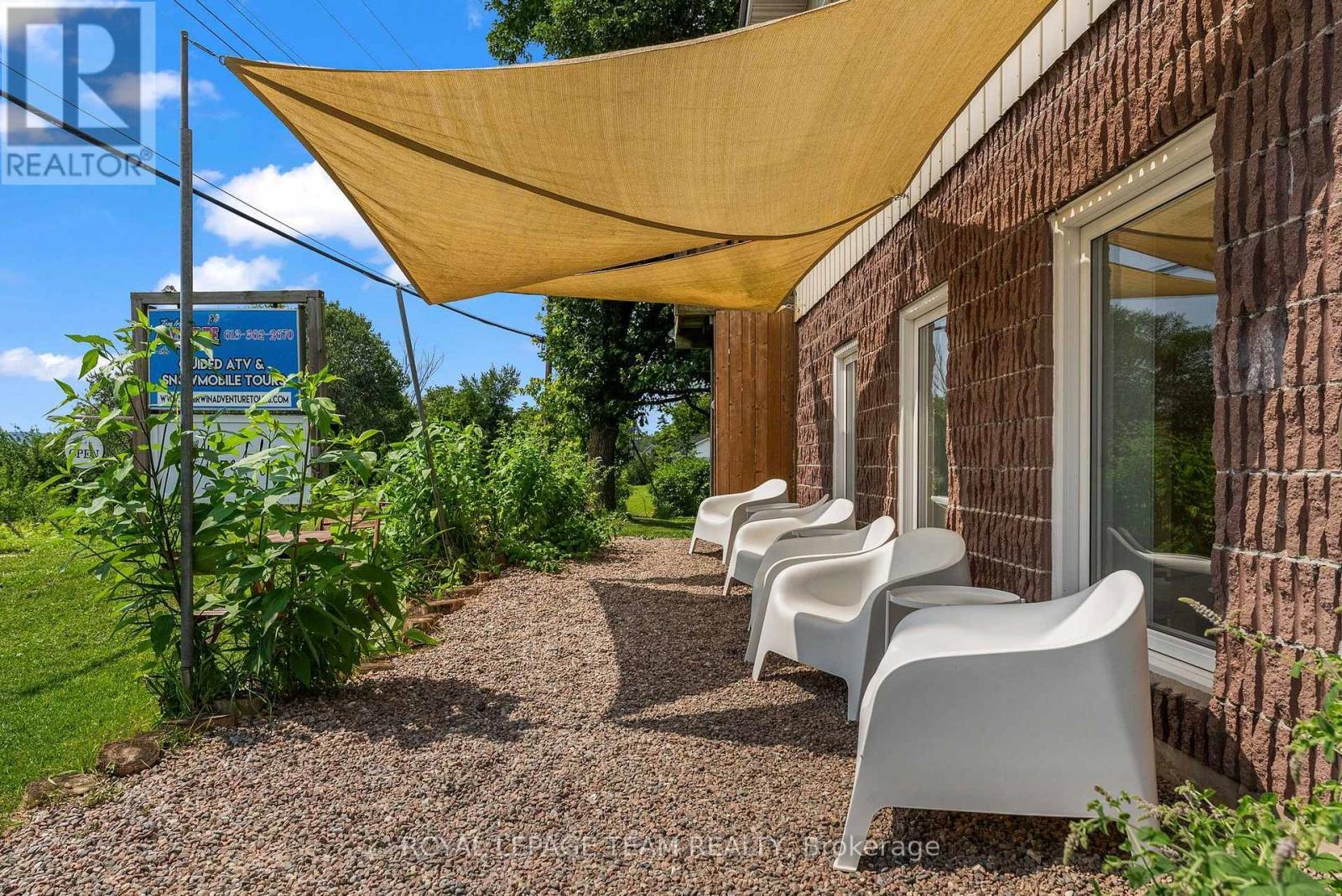 636 Mill Street, Greater Madawaska, ON