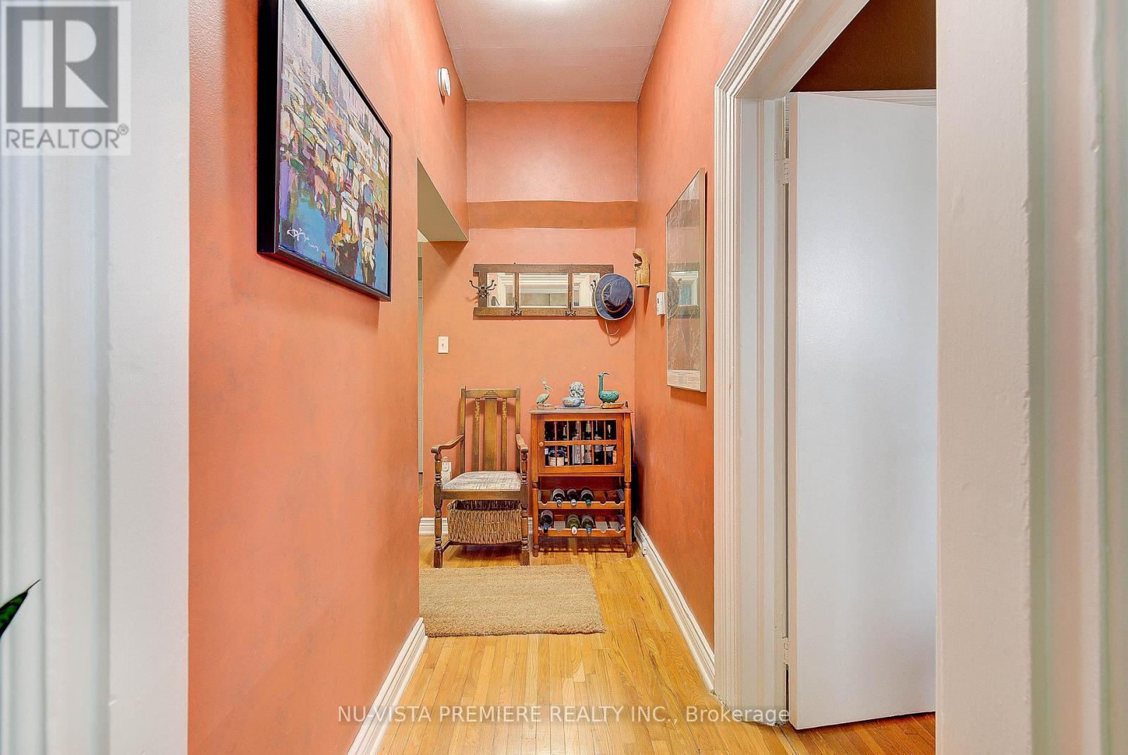 5 - 49 Ridout Street S, London South (South F), ON - Indoor Photo Showing Other Room