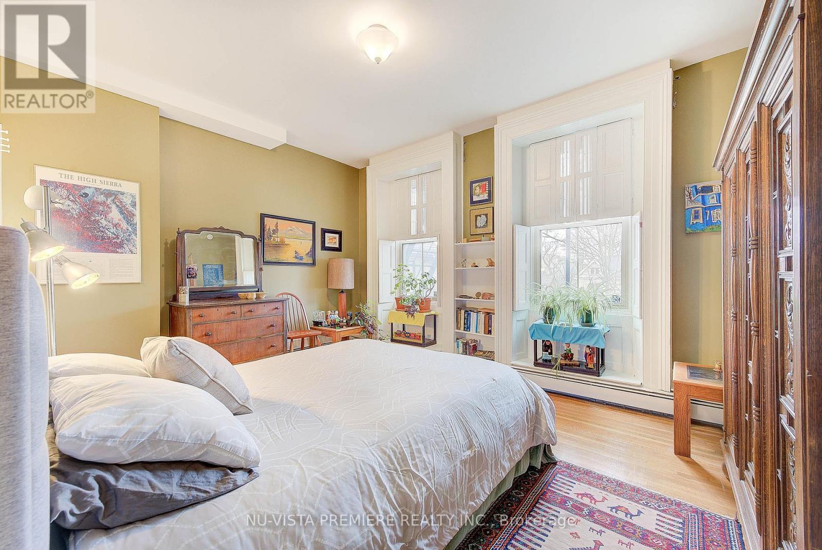 5 - 49 Ridout Street S, London South (South F), ON - Indoor Photo Showing Bedroom