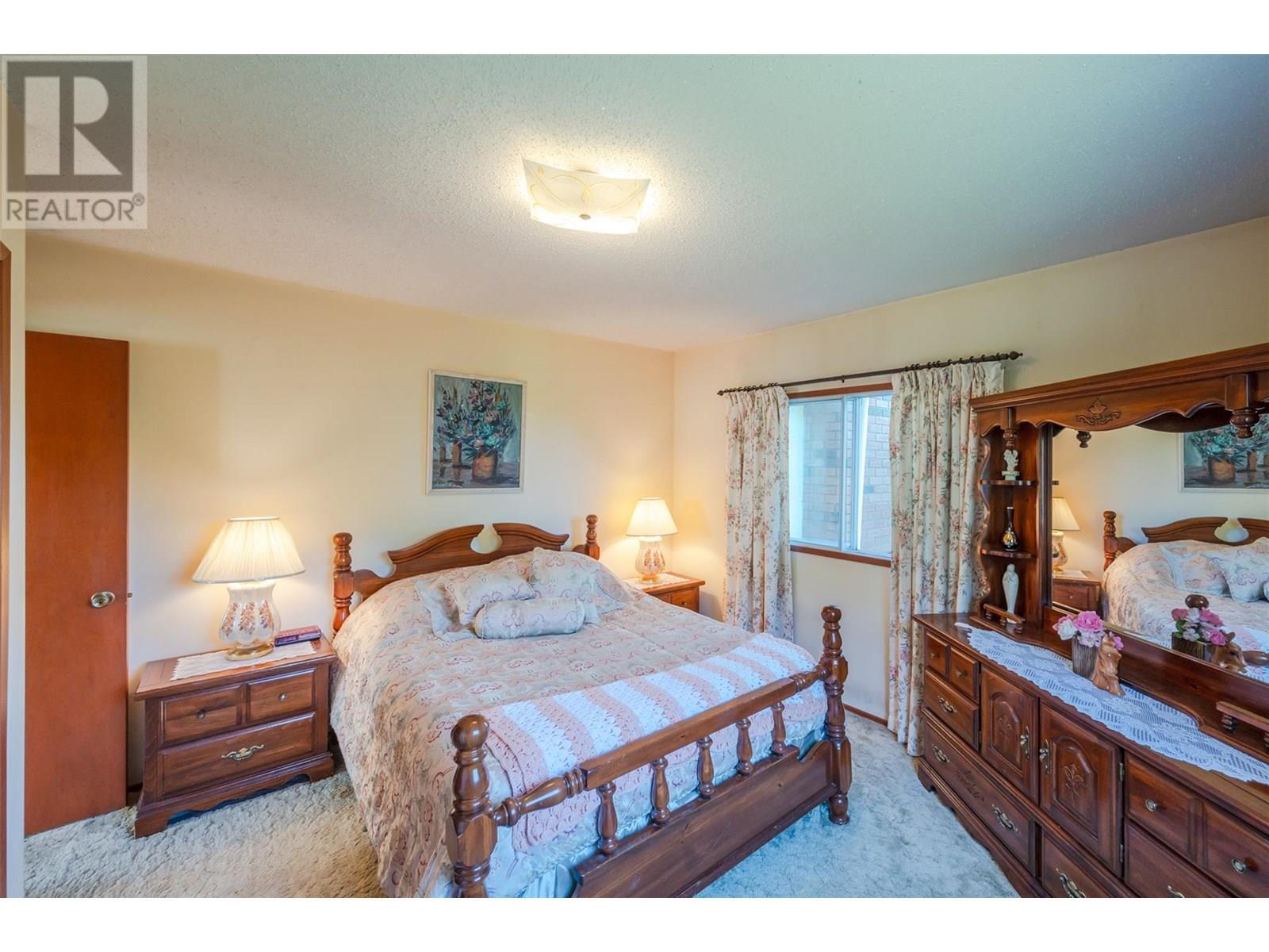 3910 North Naramata Road, Naramata, BC