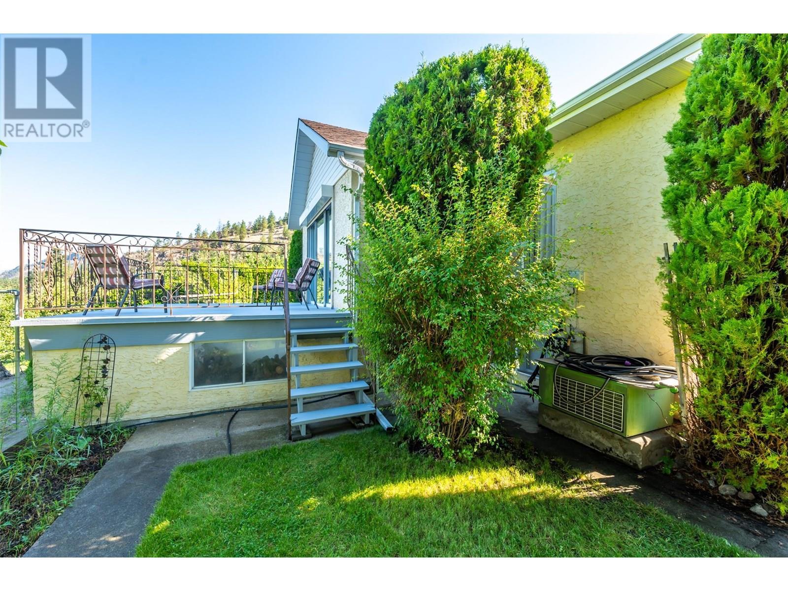 3910 North Naramata Road, Naramata, BC