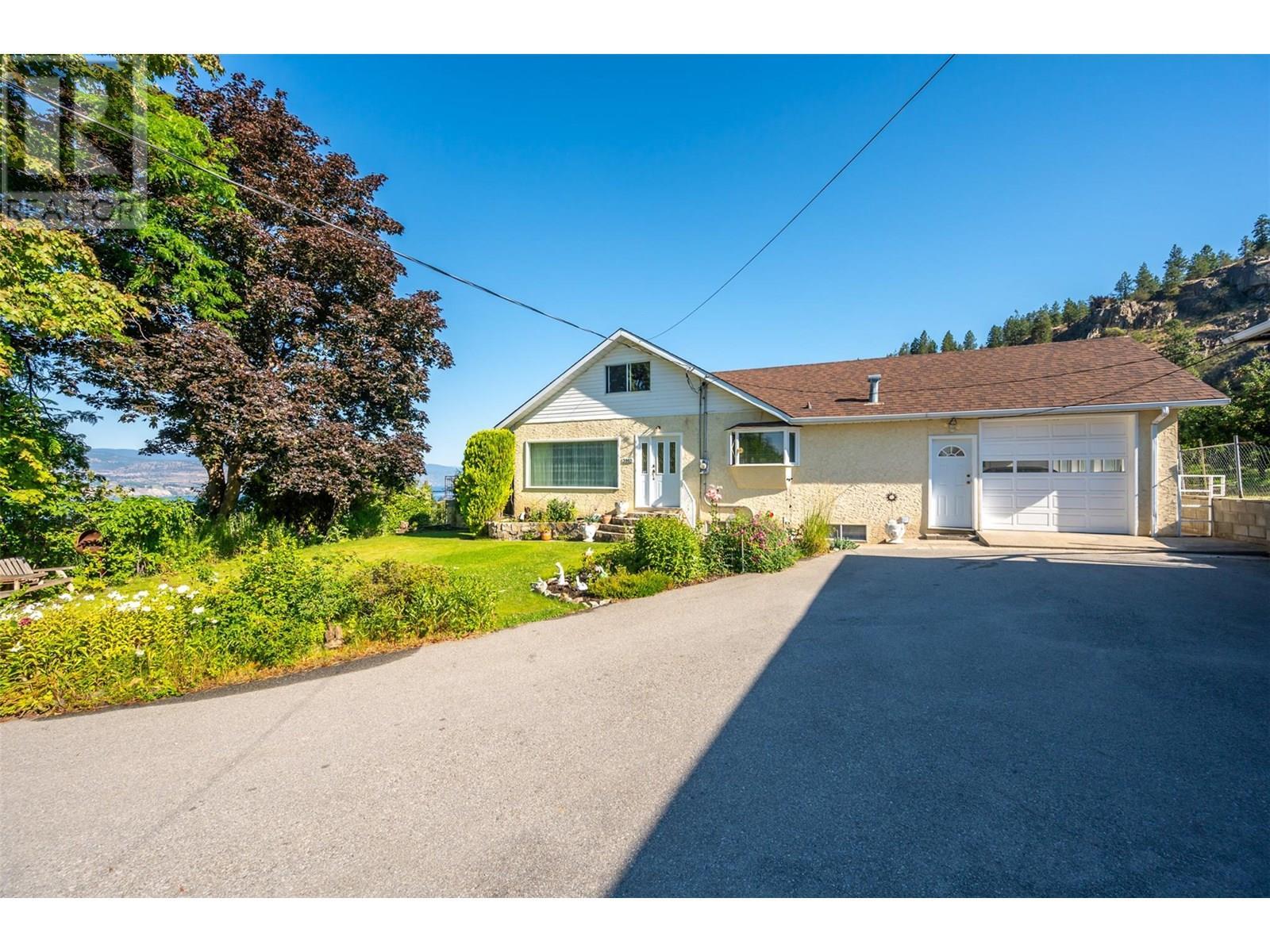 3910 North Naramata Road, Naramata, BC