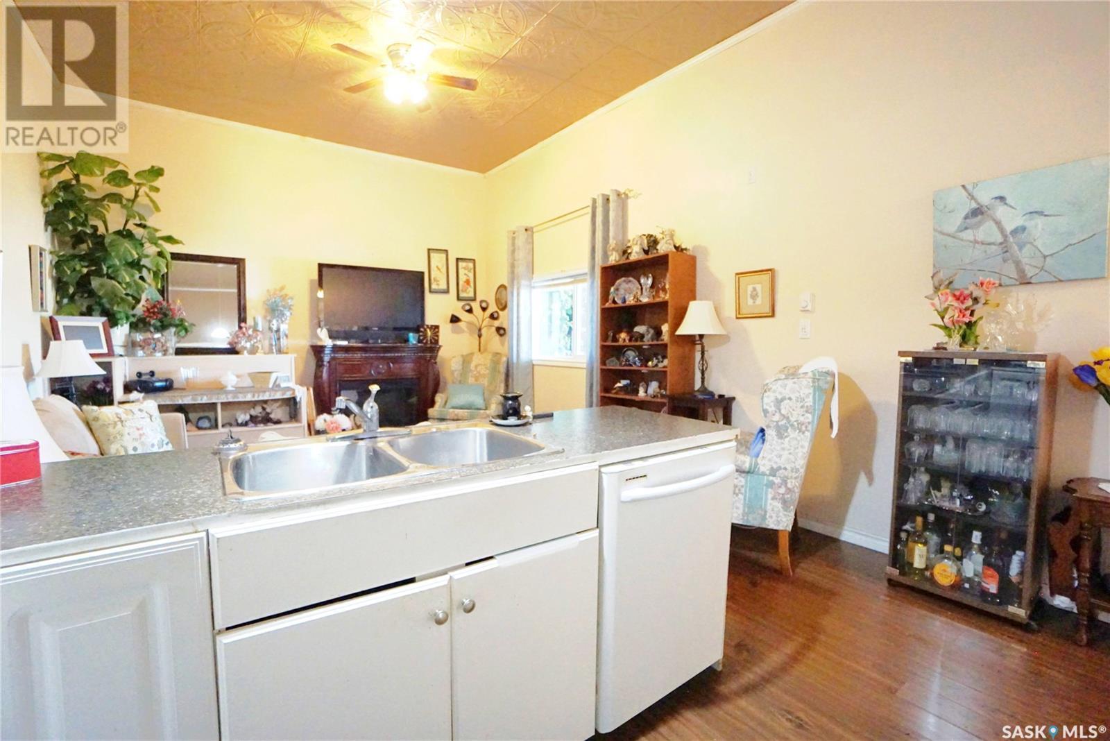 116 Main Street, Avonlea, SK - Indoor Photo Showing Kitchen With Double Sink