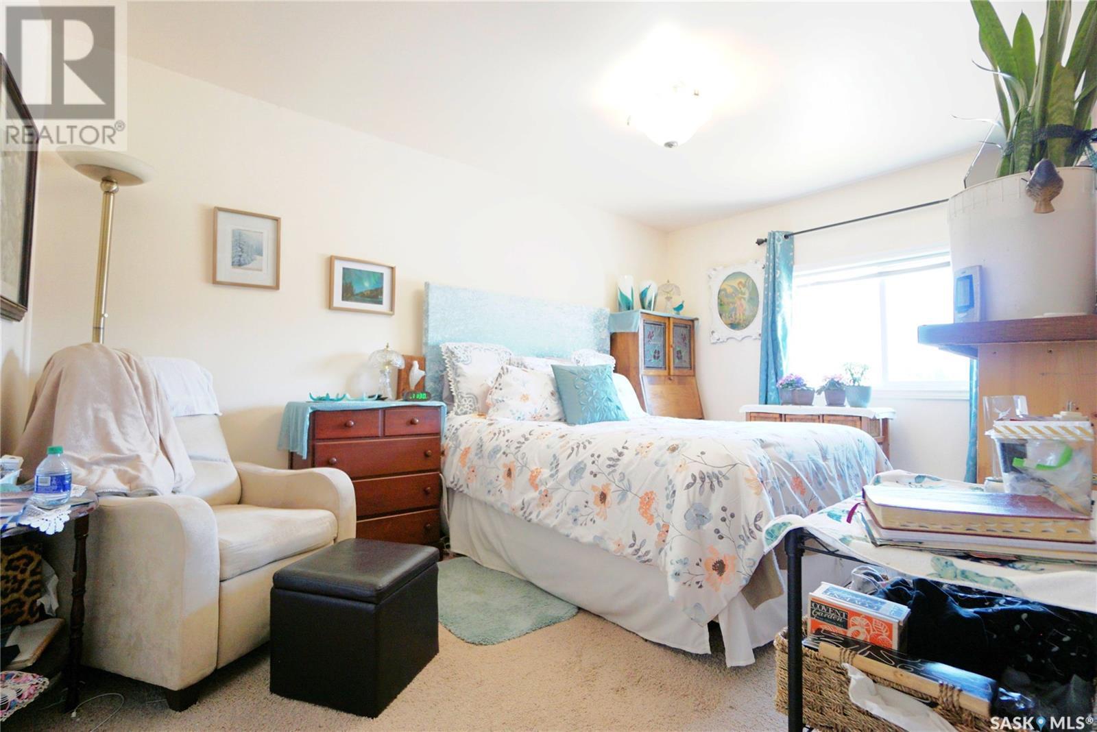 116 Main Street, Avonlea, SK - Indoor Photo Showing Bedroom
