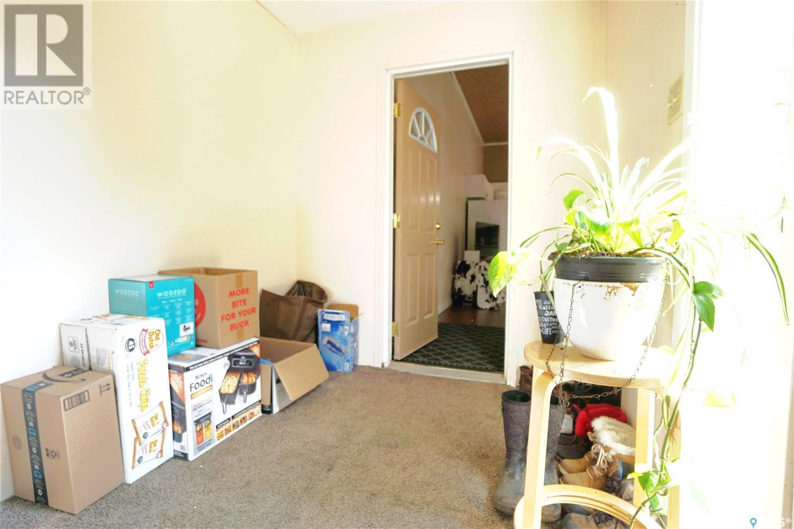 116 Main Street, Avonlea, SK - Photo Showing Other Room