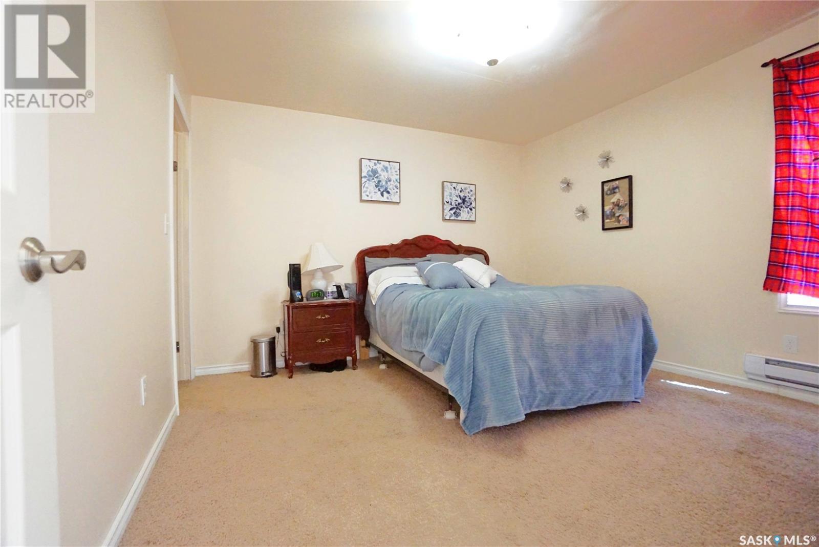 116 Main Street, Avonlea, SK - Indoor Photo Showing Bedroom