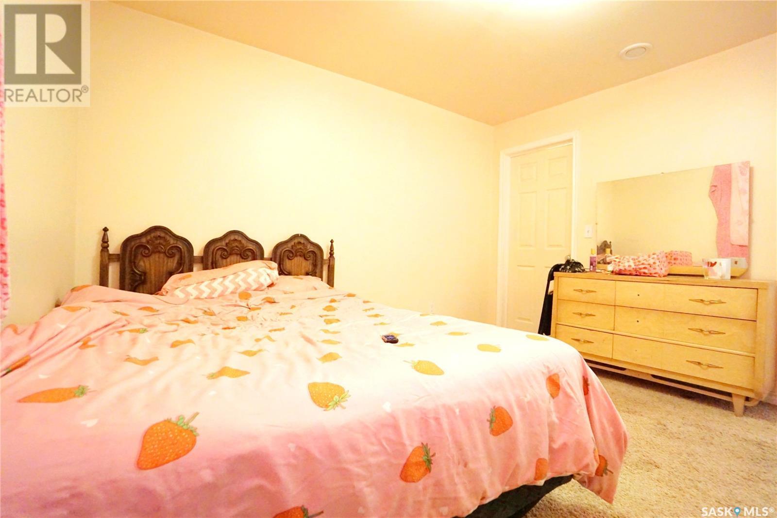 116 Main Street, Avonlea, SK - Indoor Photo Showing Bedroom