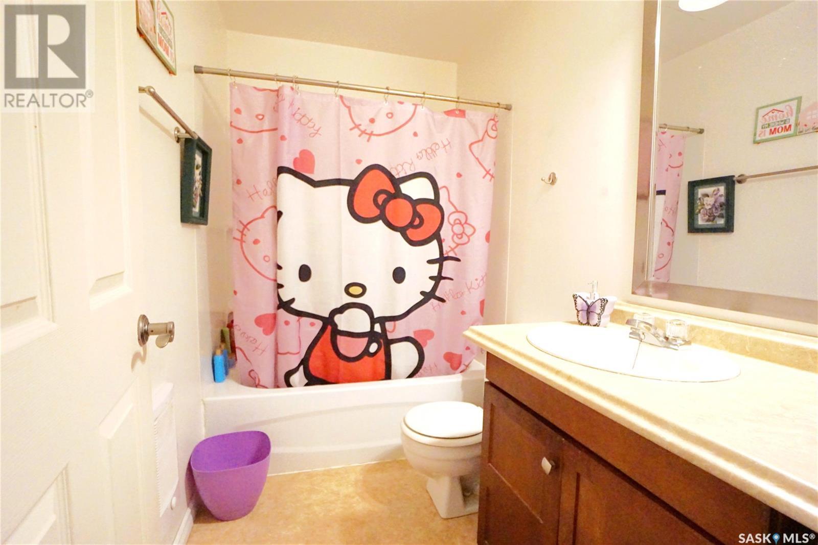116 Main Street, Avonlea, SK - Indoor Photo Showing Bathroom