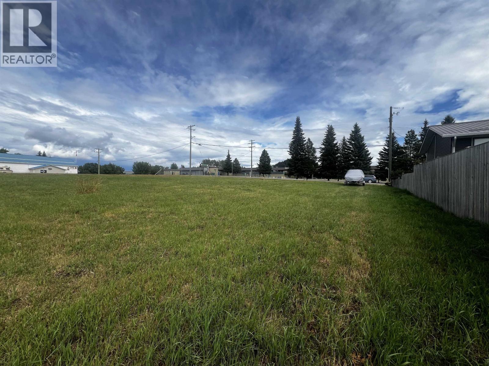 115 Chowsunket Street, Fraser Lake, BC