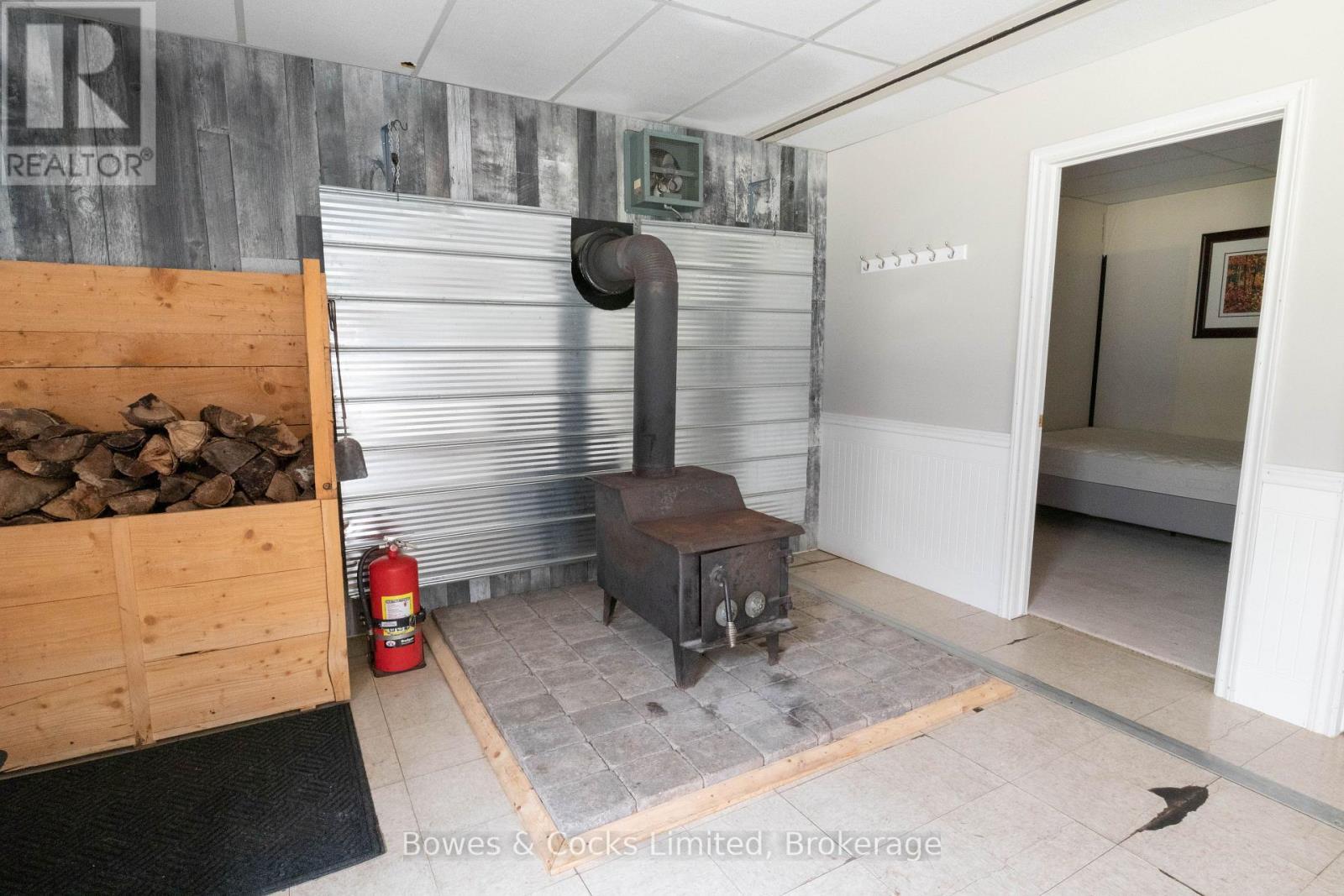 12916 Highway 28, North Kawartha, ON - Indoor Photo Showing Other Room