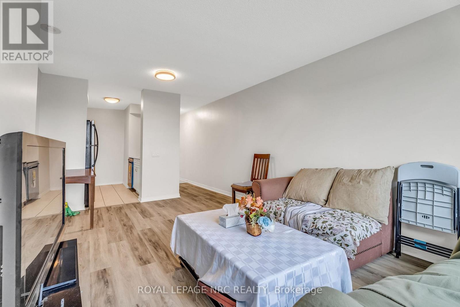 933 - 60 Heintzman Street, Toronto (Junction Area), ON - Indoor Photo Showing Other Room