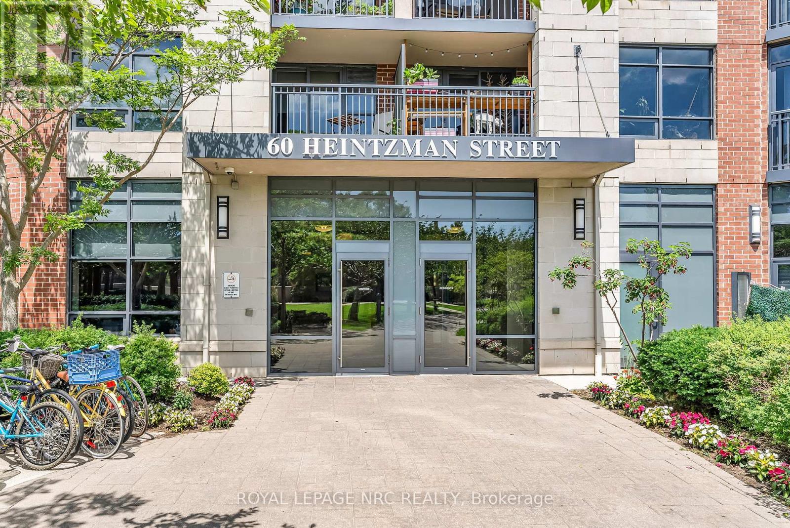 933 - 60 Heintzman Street, Toronto (Junction Area), ON - Outdoor With Facade