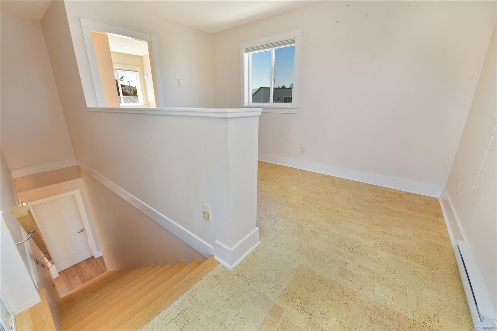 Fh19-445 Head St, Esquimalt, BC