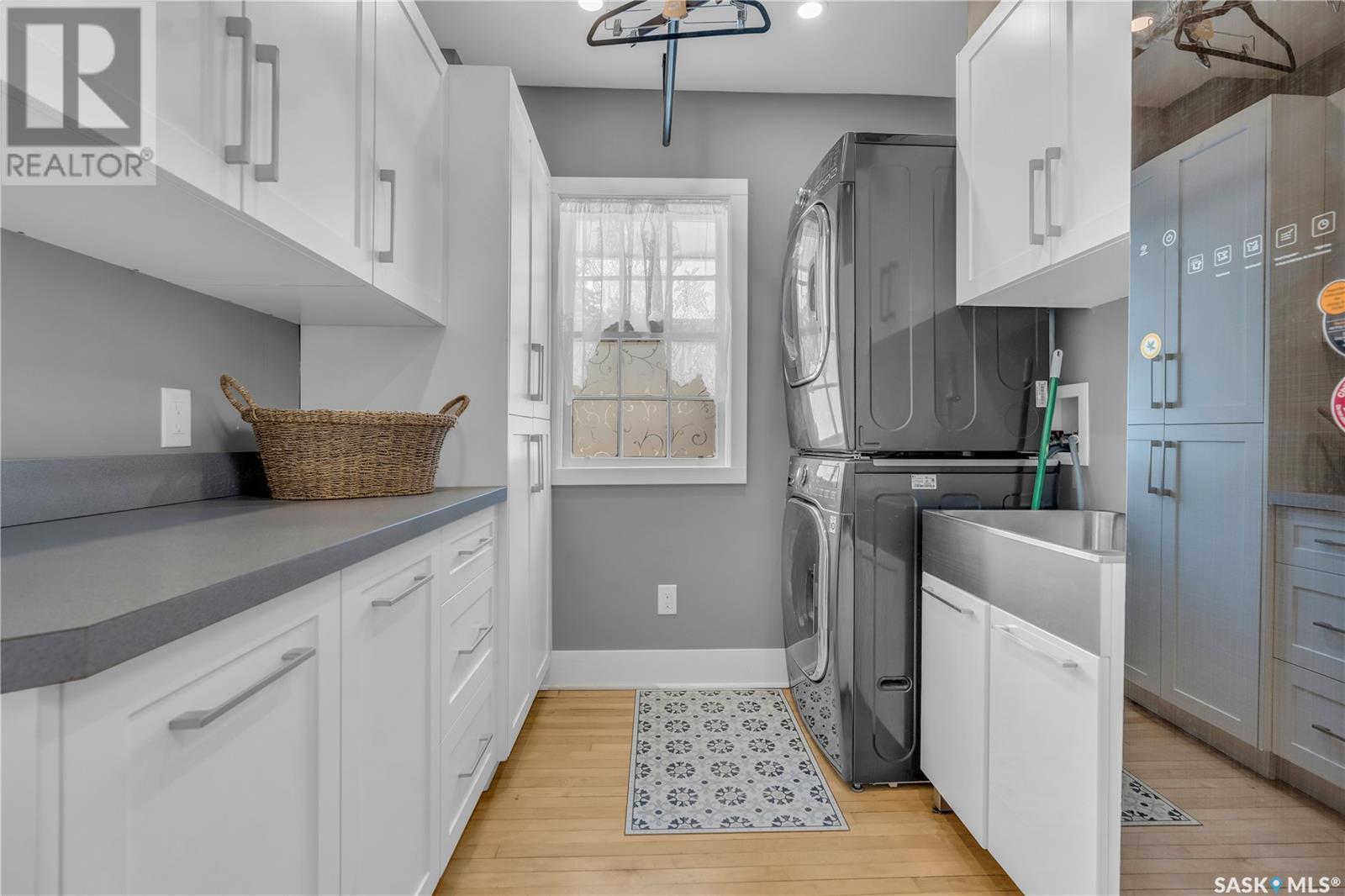 3120 Rae Street, Regina, SK - Indoor Photo Showing Laundry Room