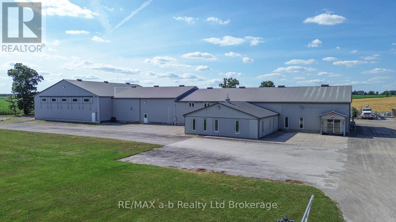 15456 Elginfield Road, Lucan Biddulph, ON