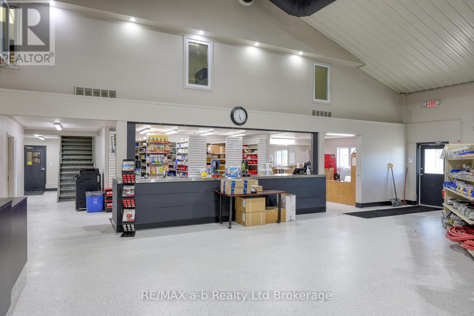 parts counter - 15456 Elginfield Road, Lucan Biddulph, ON