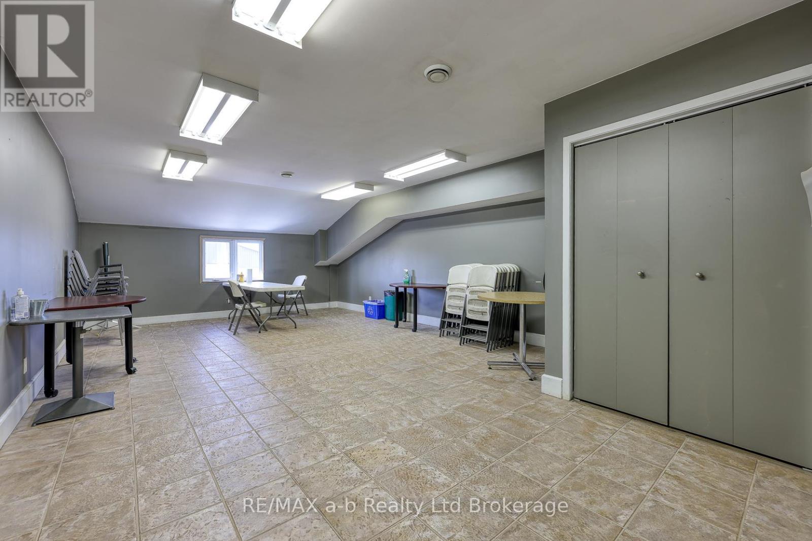 upper level staff room - 15456 Elginfield Road, Lucan Biddulph, ON