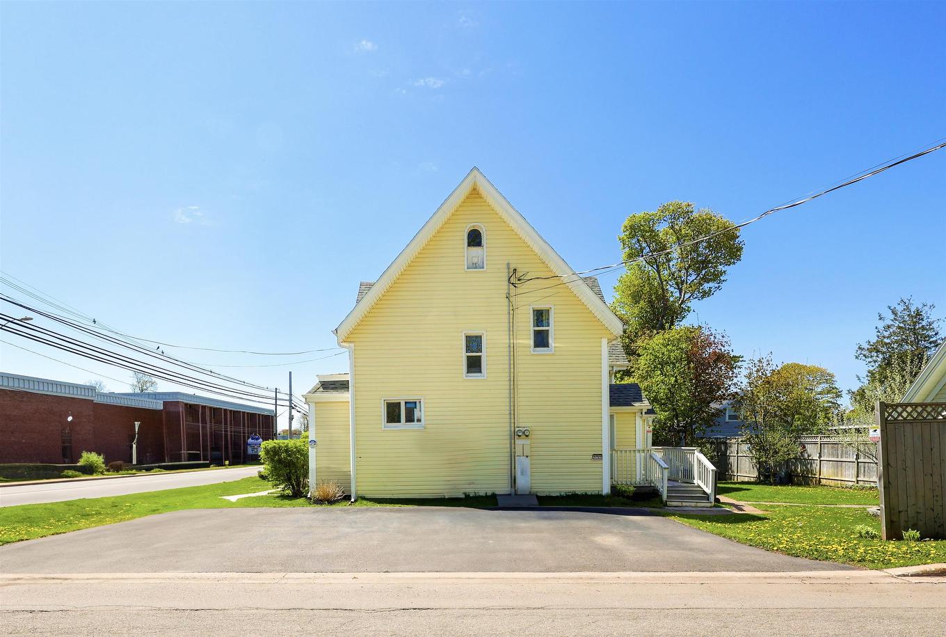 250-252 Central Street, Summerside, PE