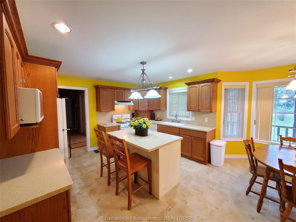 11300 Rondeau Estates Line, Rondeau Bay Estates, ON