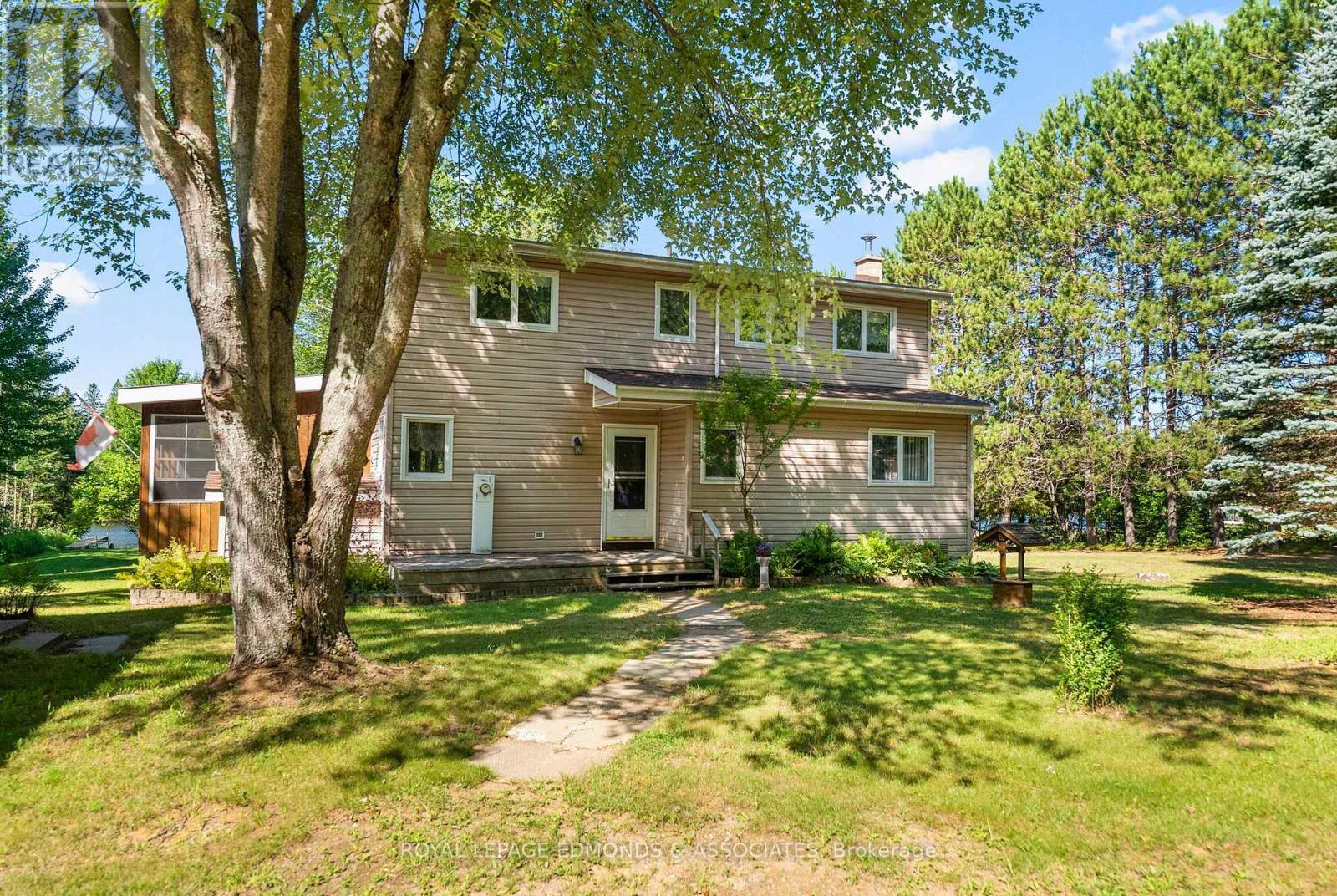 36 Crescent Drive, Brudenell, Lyndoch And Raglan, ON - Outdoor