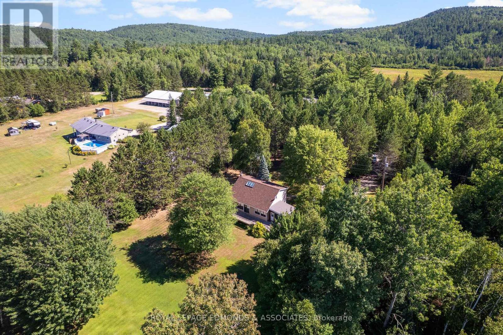 36 Crescent Drive, Brudenell, Lyndoch And Raglan, ON - Outdoor With View