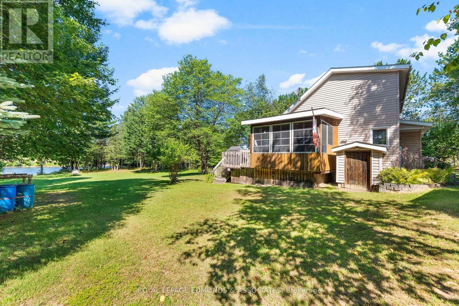 36 Crescent Drive, Brudenell, Lyndoch And Raglan, ON - Outdoor