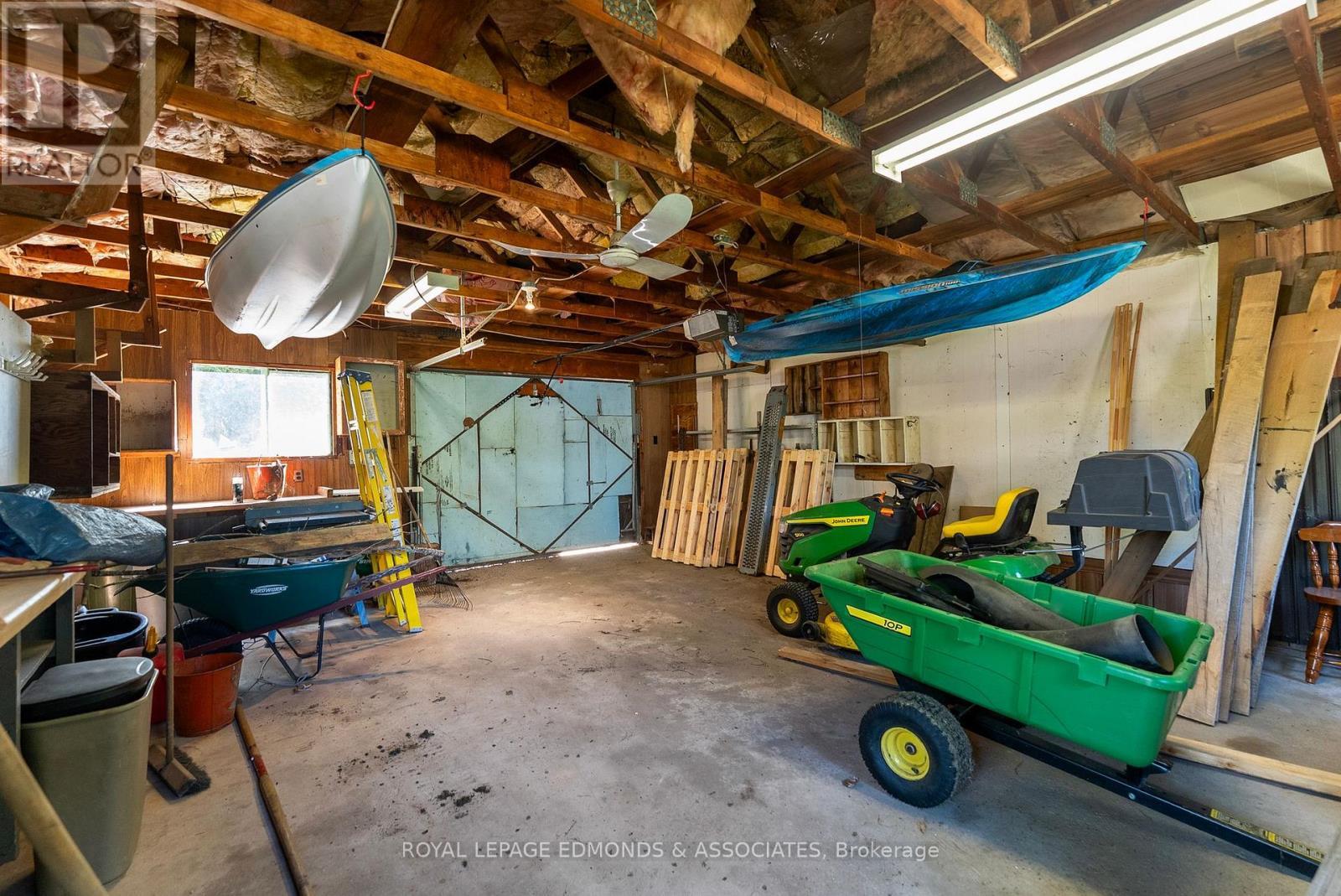 36 Crescent Drive, Brudenell, Lyndoch And Raglan, ON - Indoor