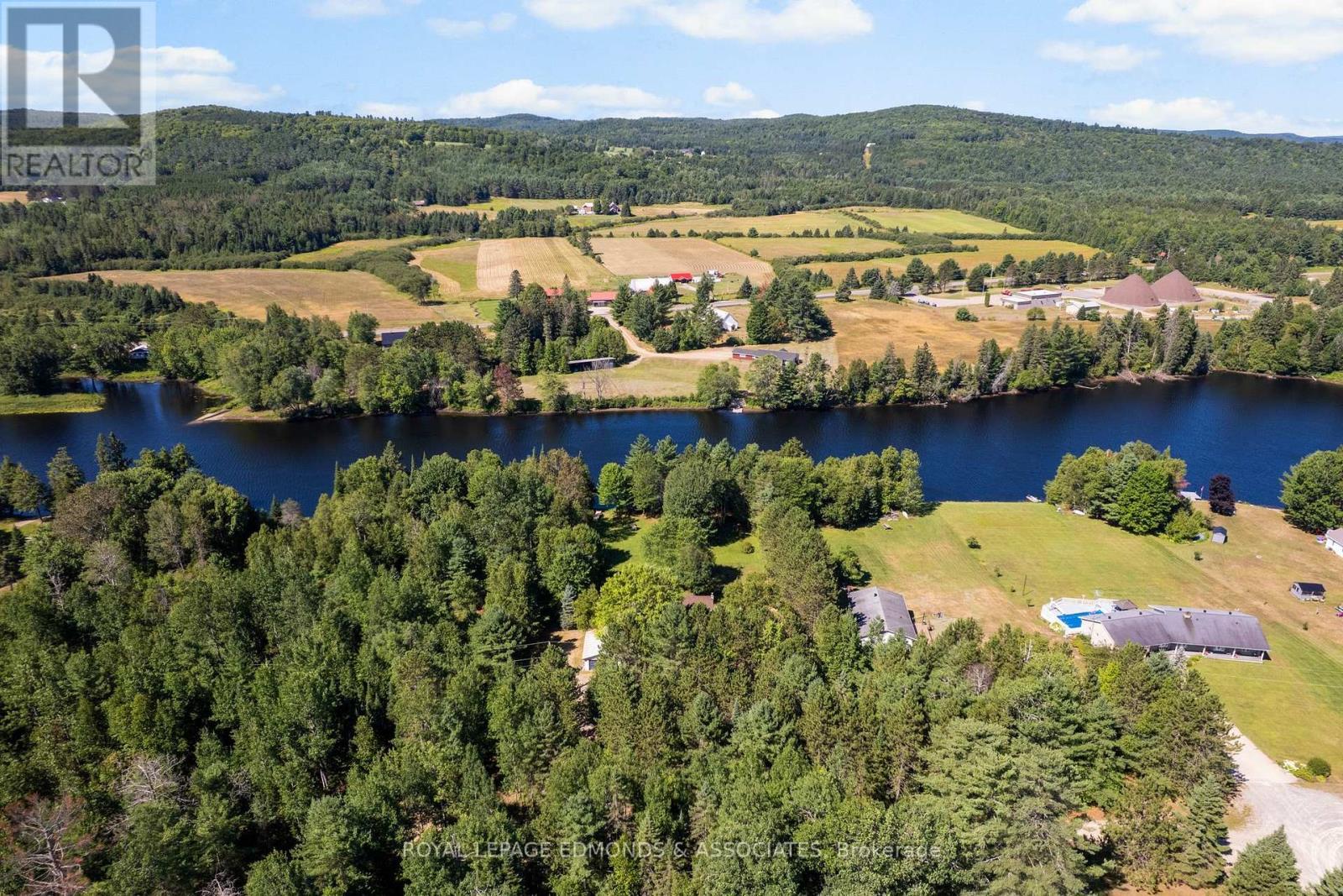 36 Crescent Drive, Brudenell, Lyndoch And Raglan, ON - Outdoor With Body Of Water With View