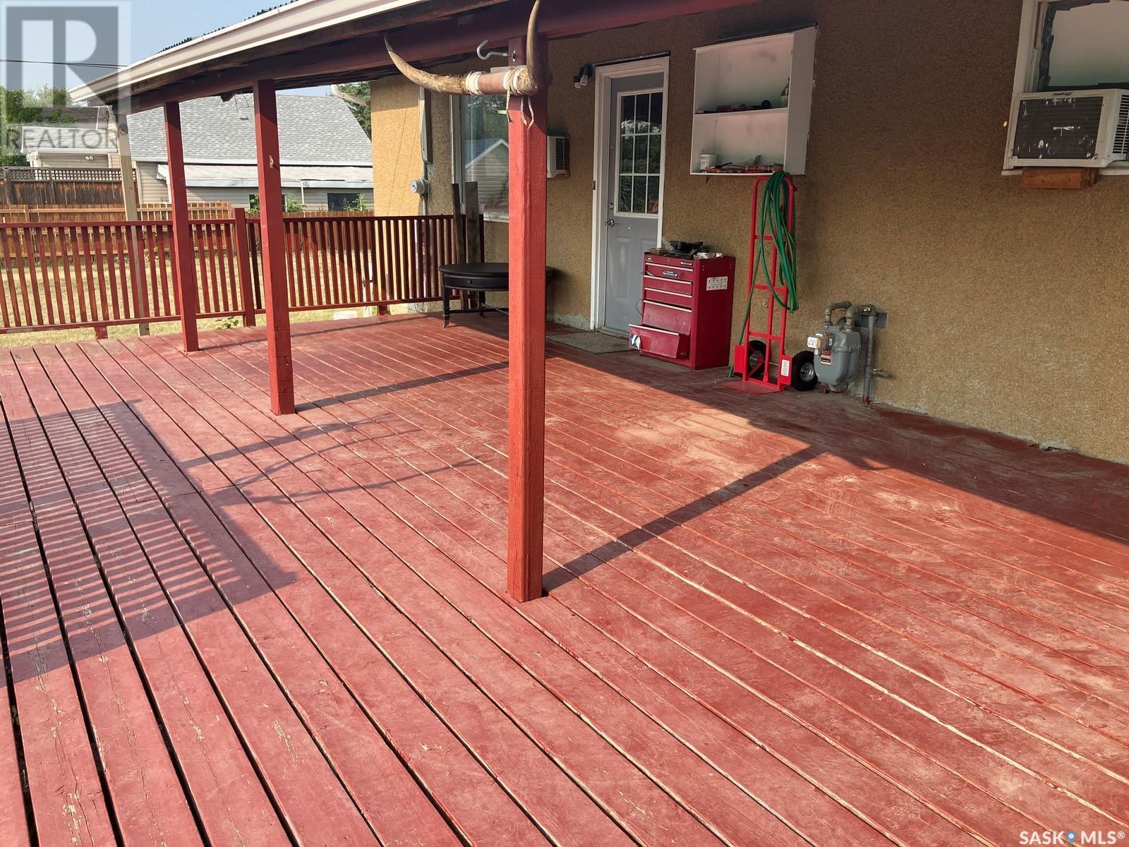 110 4Th Street N, Nipawin, SK - Outdoor With Deck Patio Veranda With Exterior