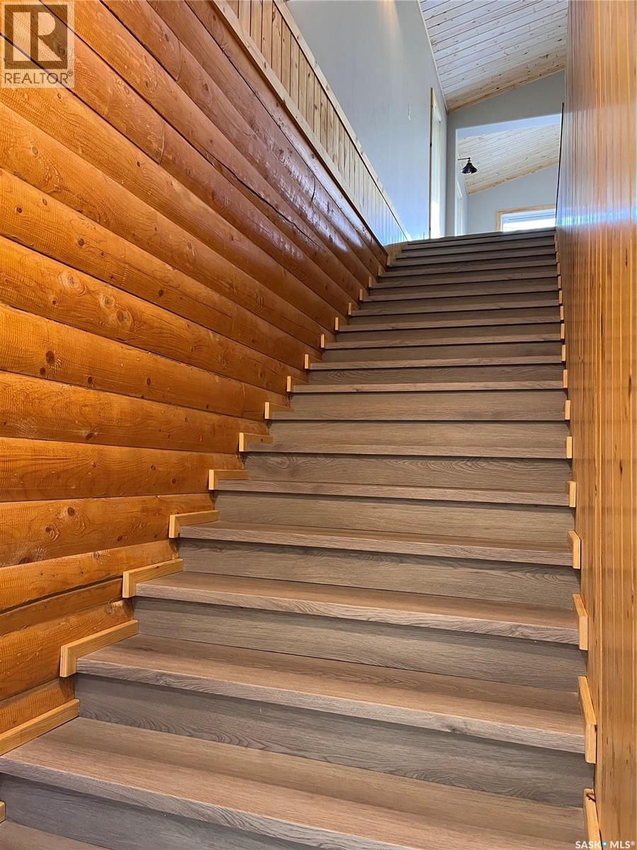 224 Pine Drive, Tobin Lake, SK - Indoor Photo Showing Other Room