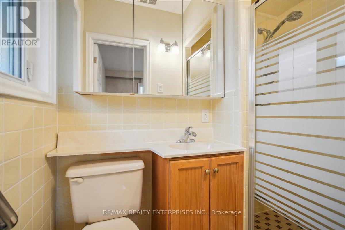 613 Sequin Crescent, Mississauga, ON - Indoor Photo Showing Other Room