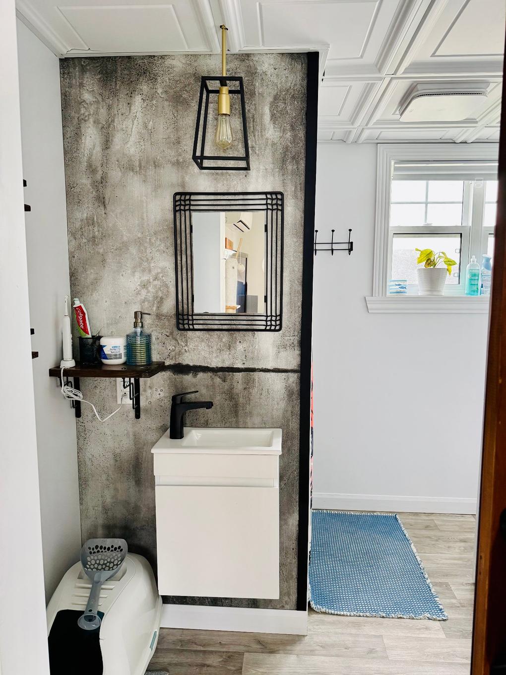 Bathroom - 1151 - 1153 Prom. Des Anciens, Havre-Saint-Pierre, QC - Indoor