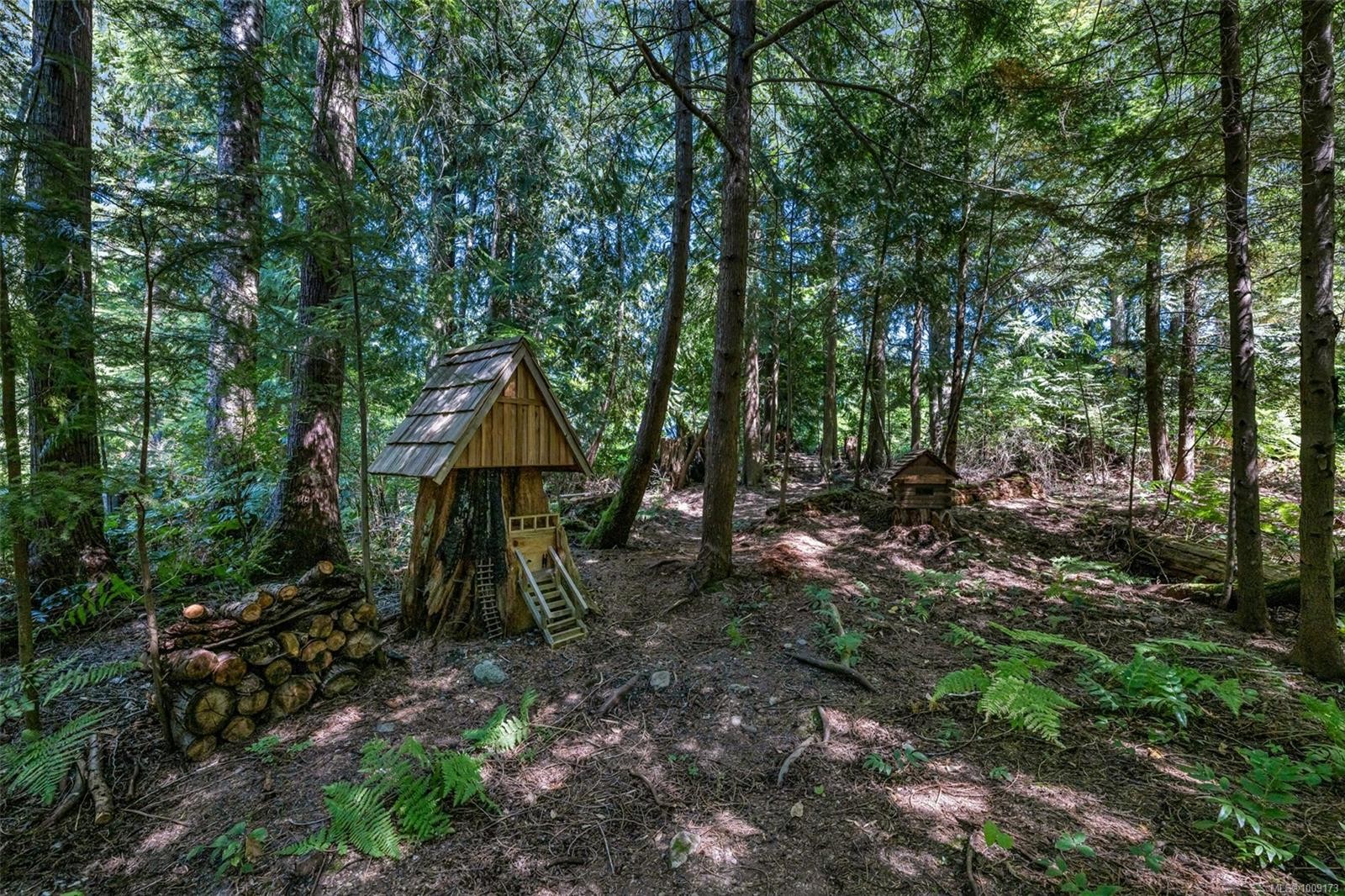 263 Tal Rd, Lake Cowichan, BC