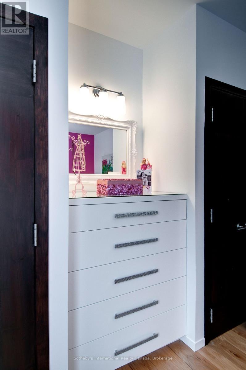 46479 Old Mail Road W, Meaford, ON - Indoor