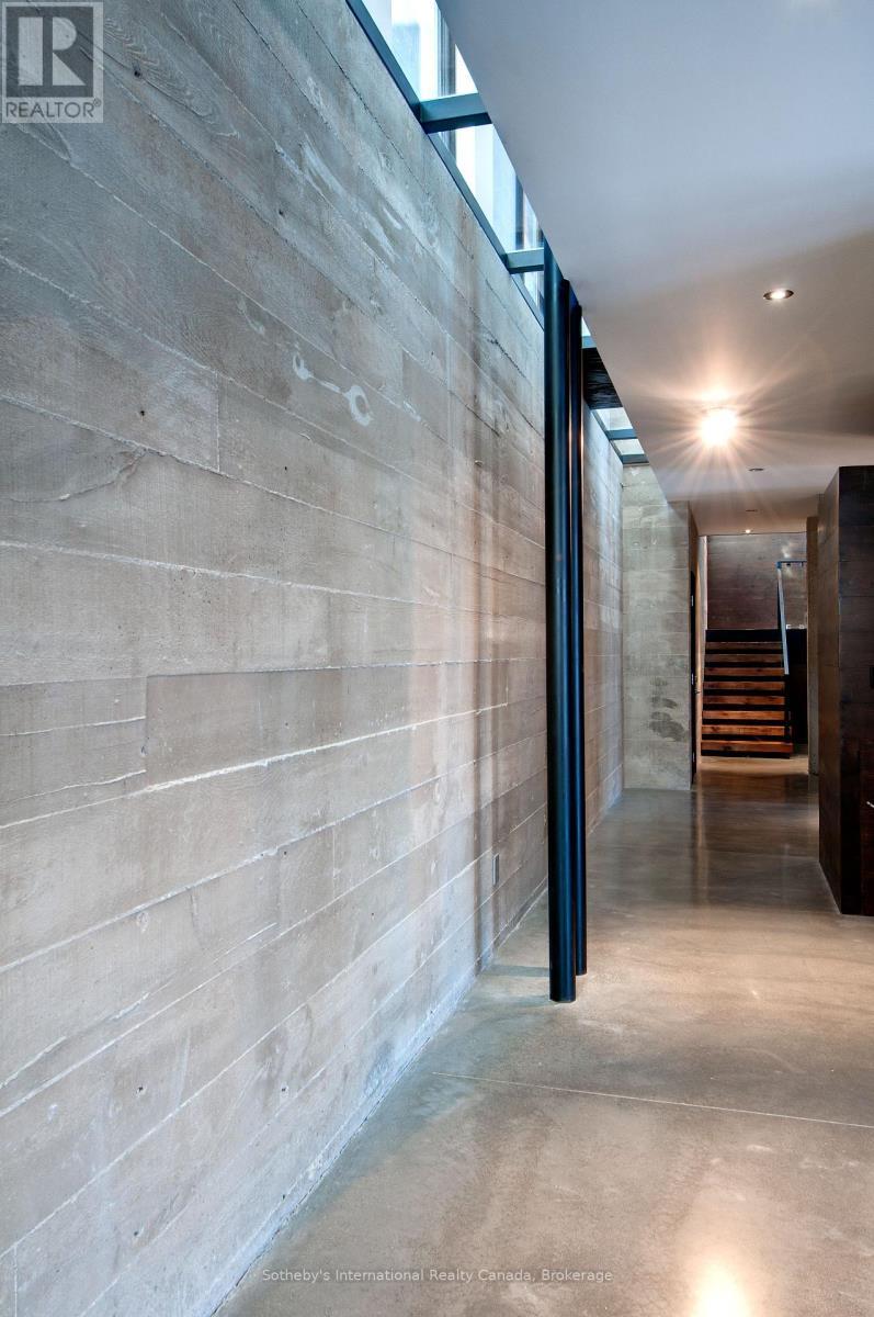 46479 Old Mail Road W, Meaford, ON - Indoor Photo Showing Other Room