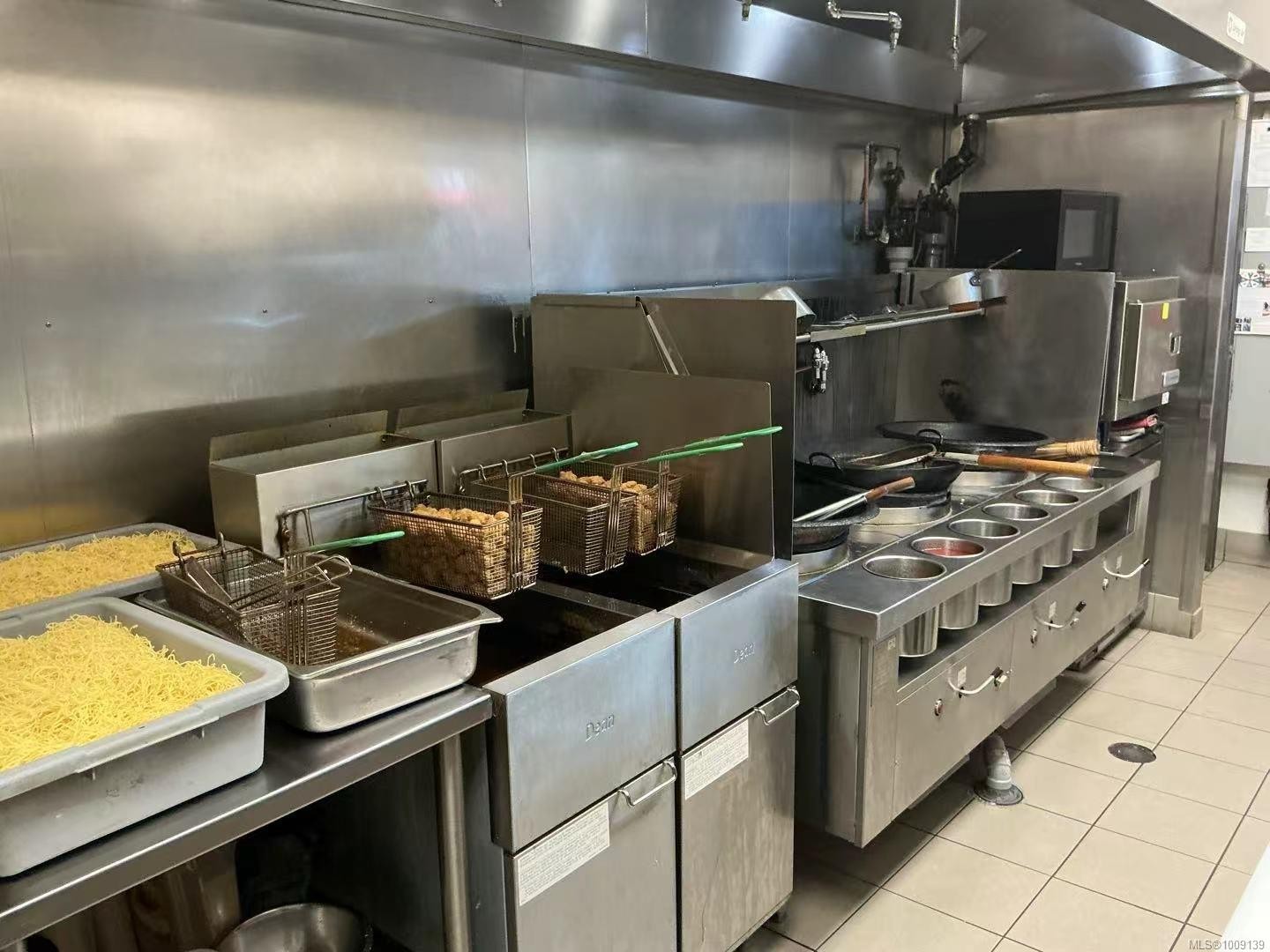 F10-6631 Island Hwy, Nanaimo, BC