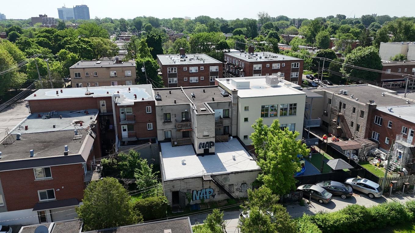 Back facade - 6749Z Av. Fielding, Montréal (Côte-Des-Neiges/Notre-Dame-De-Grâce), QC