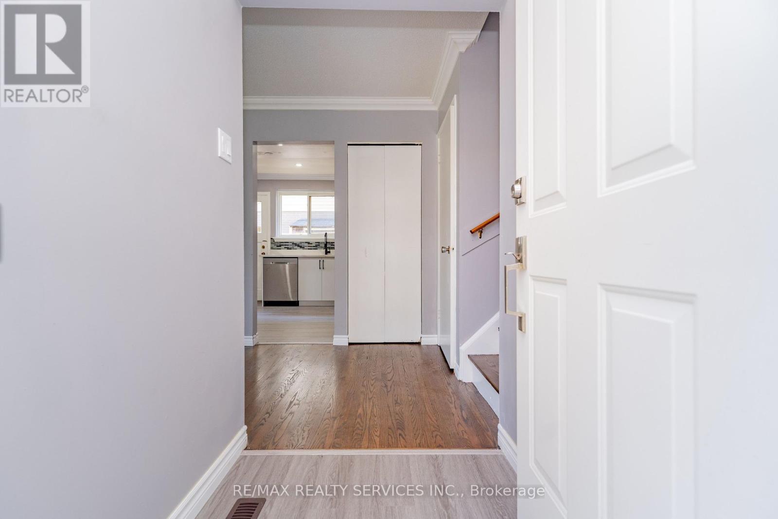 23 Fidelia Crescent, Brampton, ON - Indoor Photo Showing Other Room