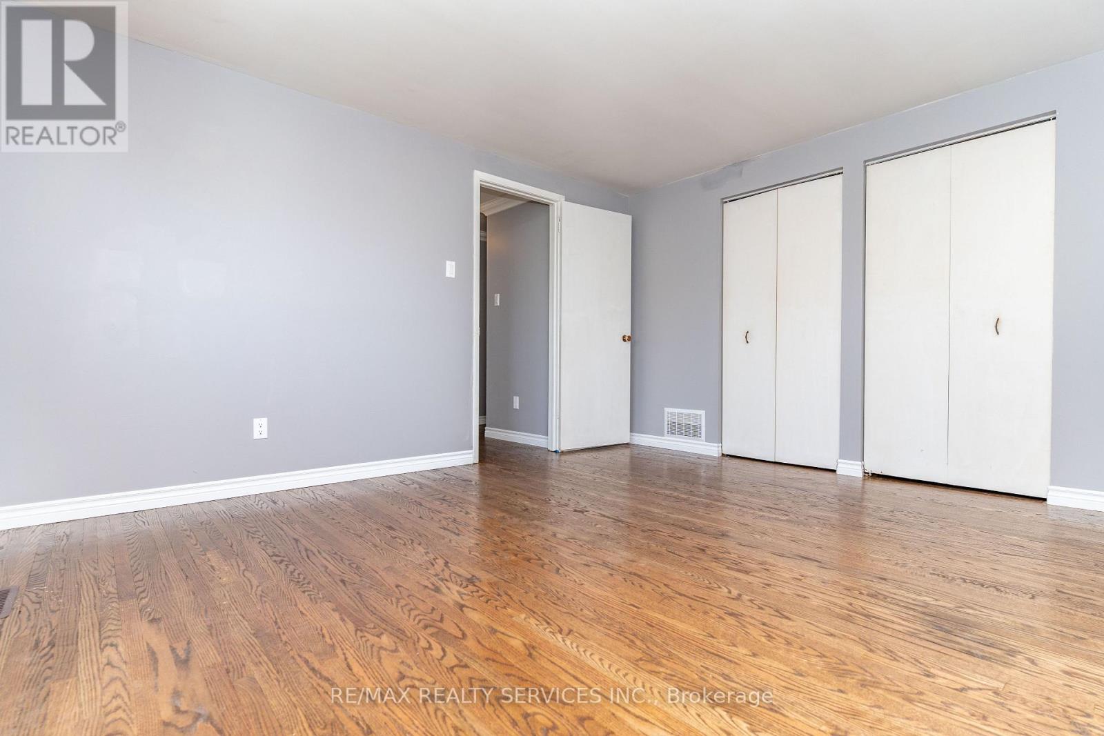 23 Fidelia Crescent, Brampton, ON - Indoor Photo Showing Other Room