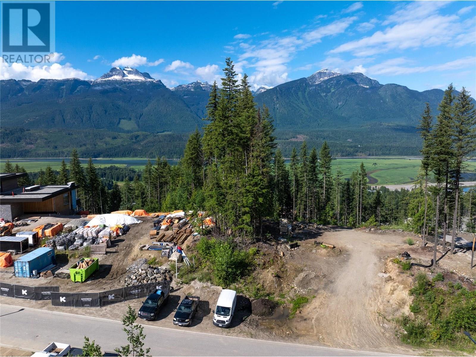 2465 Monashee Court Unit# 14, Revelstoke, BC