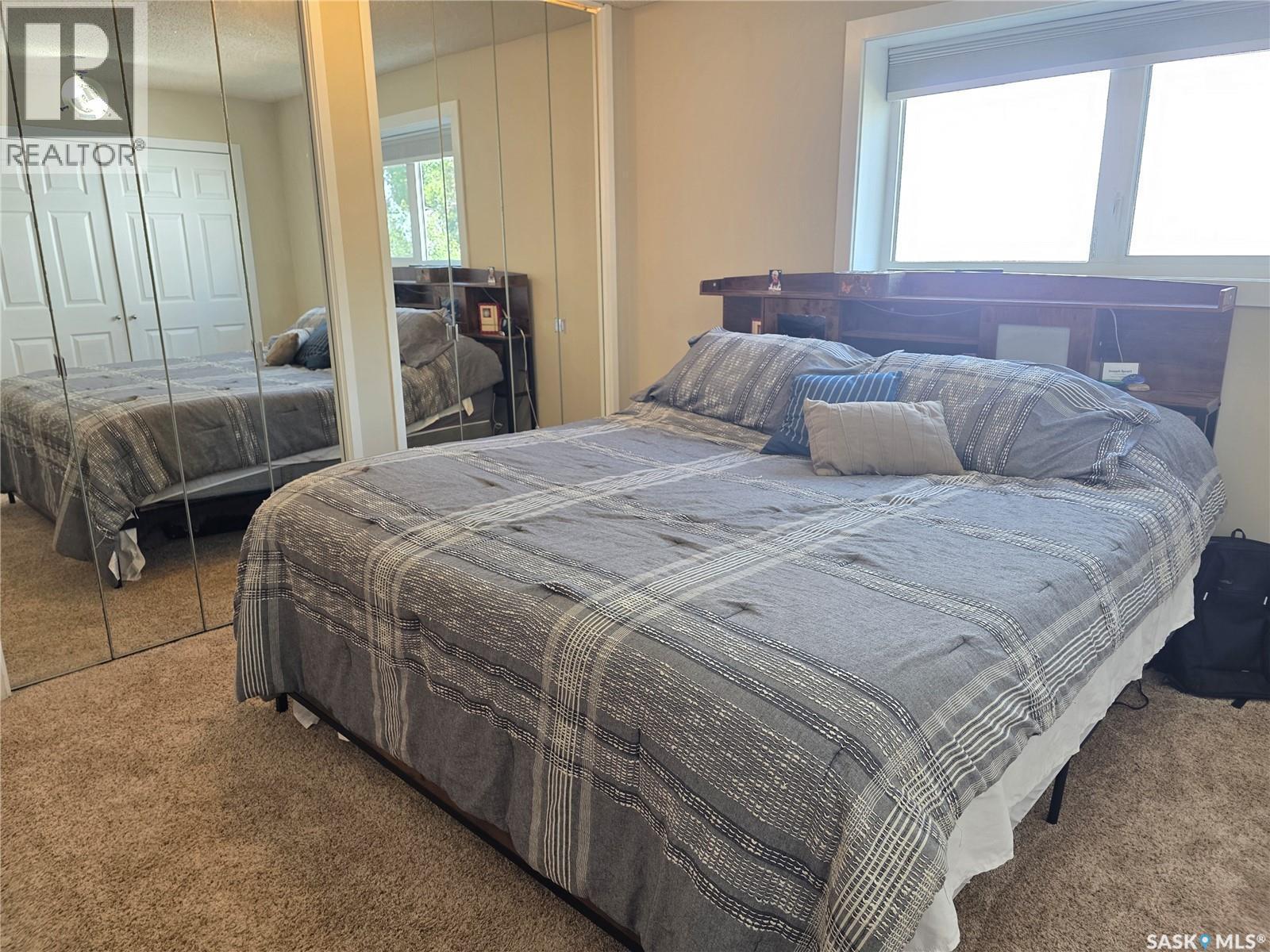 908 Marriott Close, Rosetown, SK - Indoor Photo Showing Bedroom