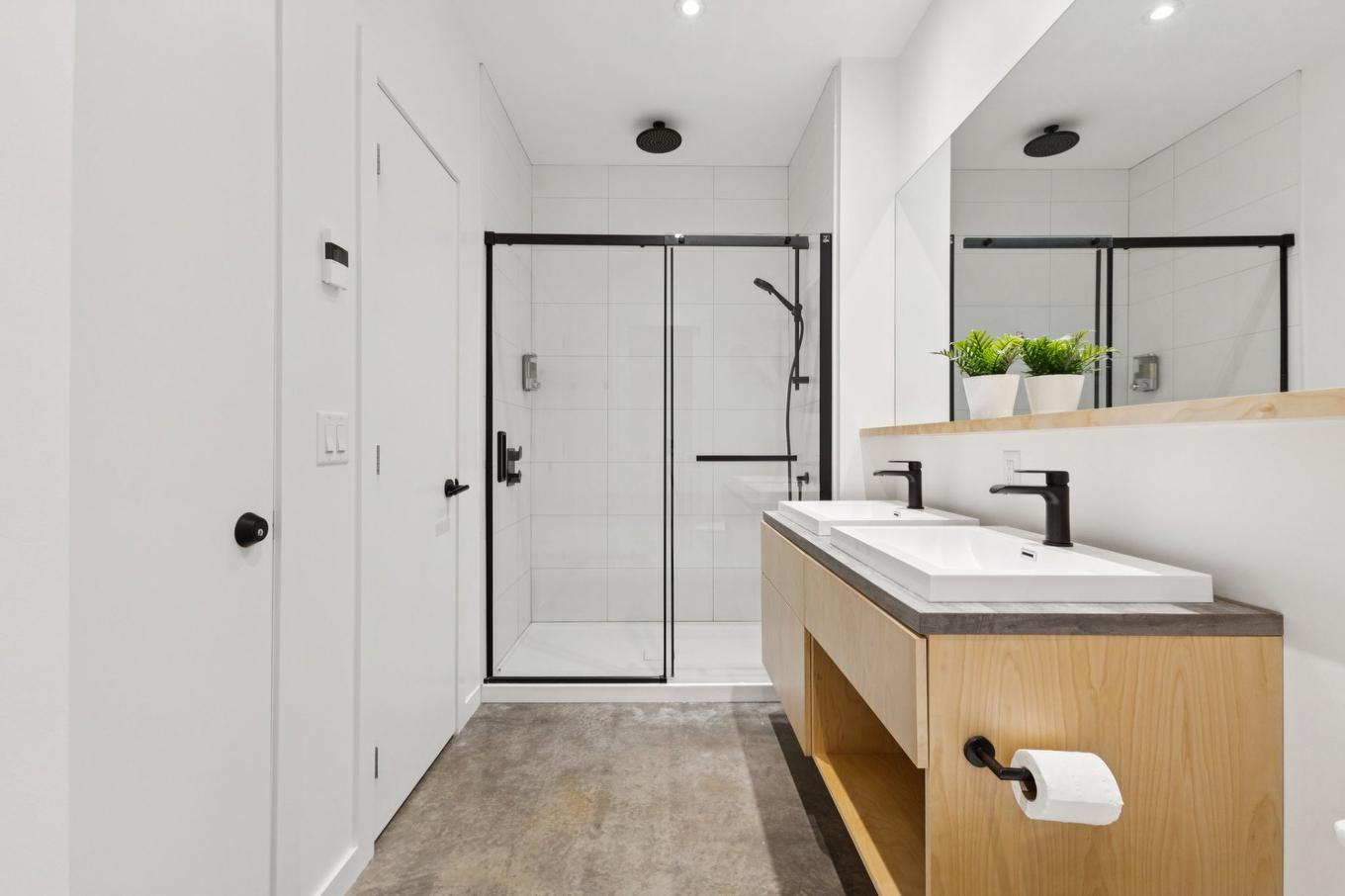 Bathroom - 304 - 15 Imp. Du Cardinal, Lac-Supérieur, QC - Indoor Photo Showing Bathroom