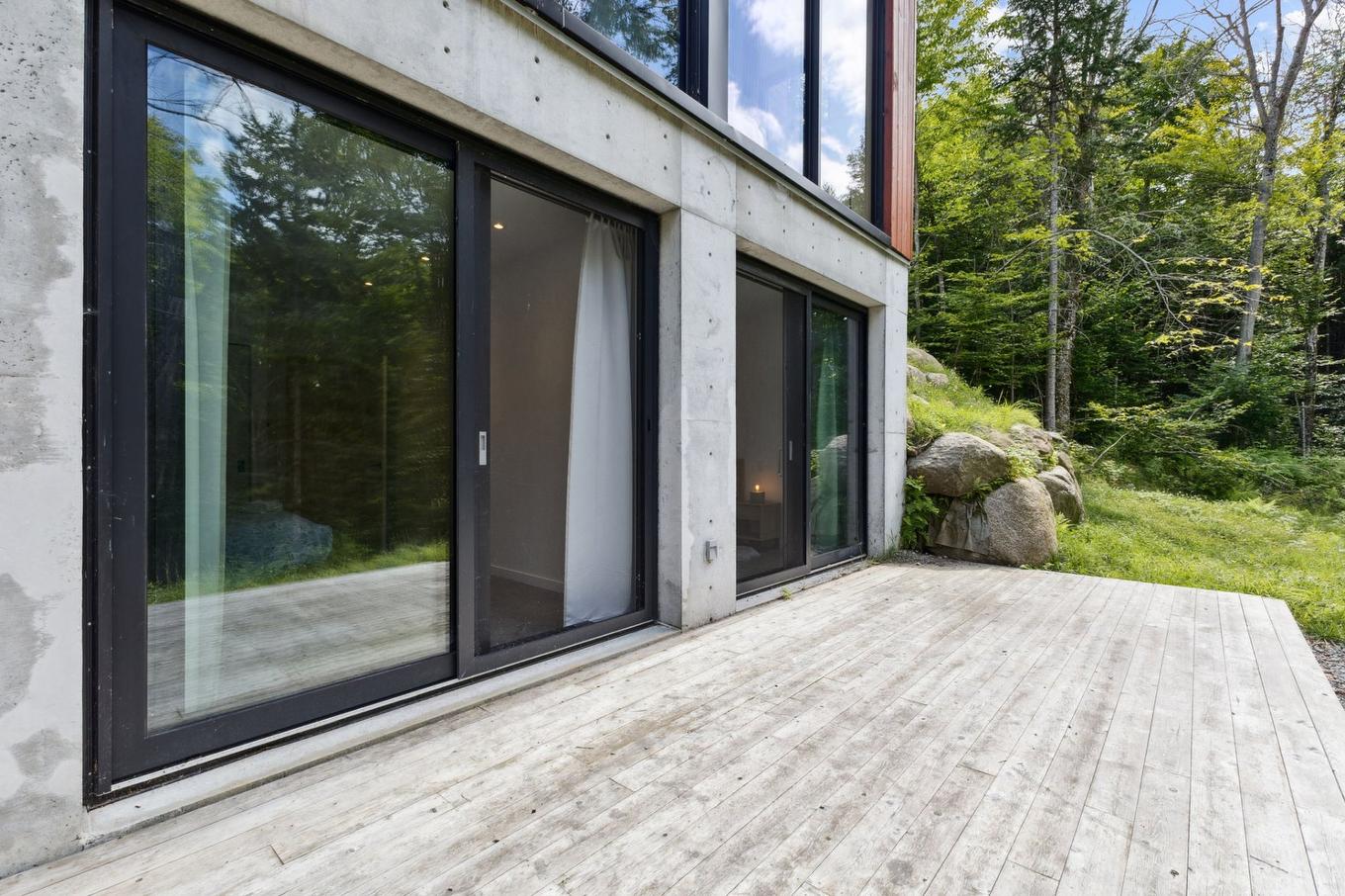 Balcony - 304 - 15 Imp. Du Cardinal, Lac-Supérieur, QC - Outdoor With Exterior